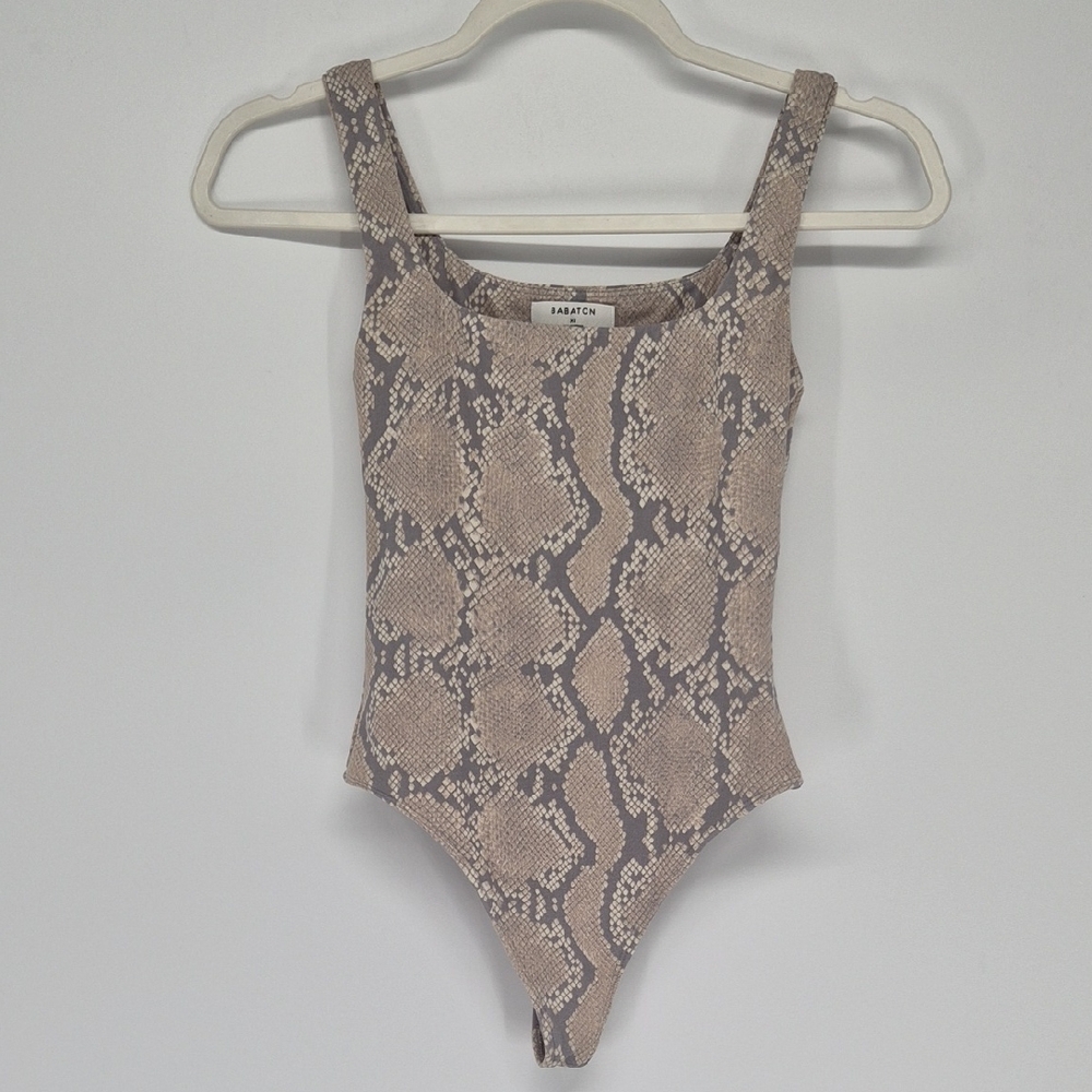Aritzia Babaton Contour Printed Sleeveless Square Neck‎ Stretchy Bodysuit Sz XS